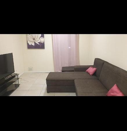 Appartement Chaleureux Au Pied Du Tramway Et A 10 Mn De Valenciennes. Denain 外观 照片